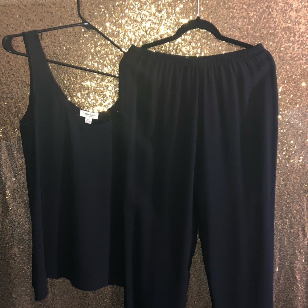 Calvin Klein silk pants set. Navy Blue